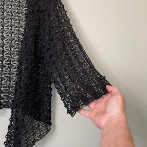 Black Sheer Cutout Lacey 3/4 Sleeve Cardigan with Open Front Crochet Size L - Picture 6 of 11